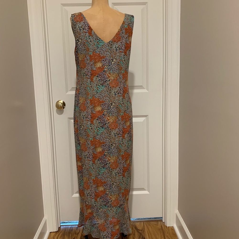Doncaster Silk Dress - Picture 2 of 4